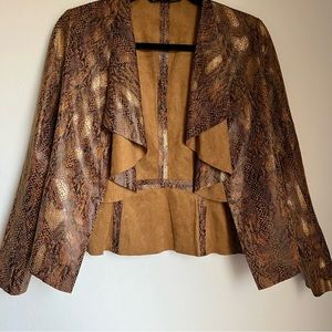 Zara Women’s Snake Print Jacket xsmall